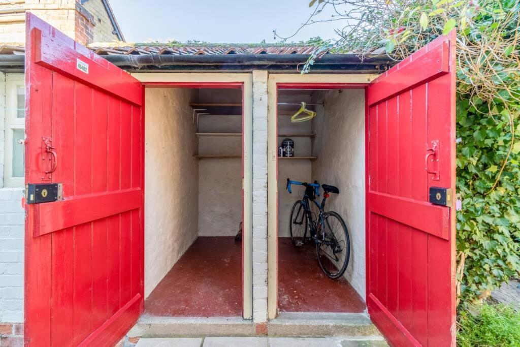 Dene Cottage, Welburn エクステリア 写真